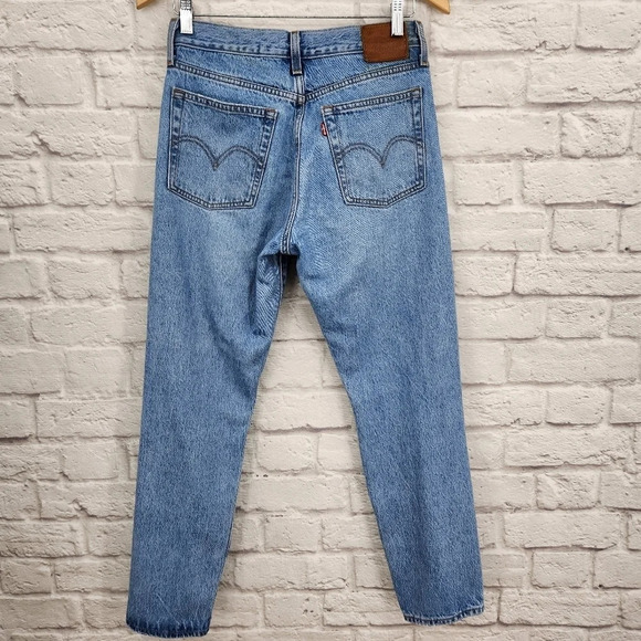 LEVI'S Premium WEDGIE Distressed High Rise Denim Jeans Size 27 - Picture 4 of 14